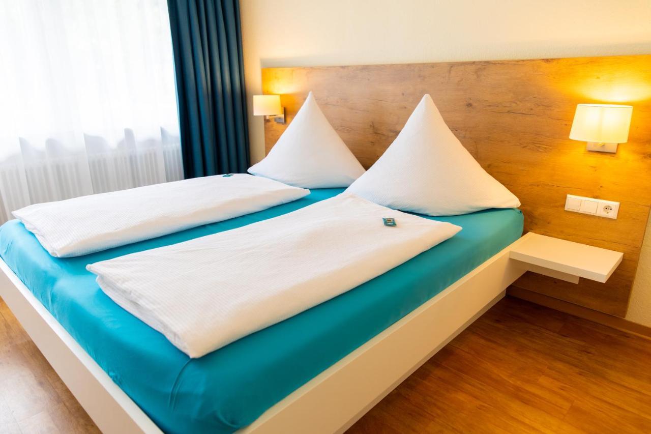 Hotel บาดเดือร์คไฮม์ ภายนอก รูปภาพ
