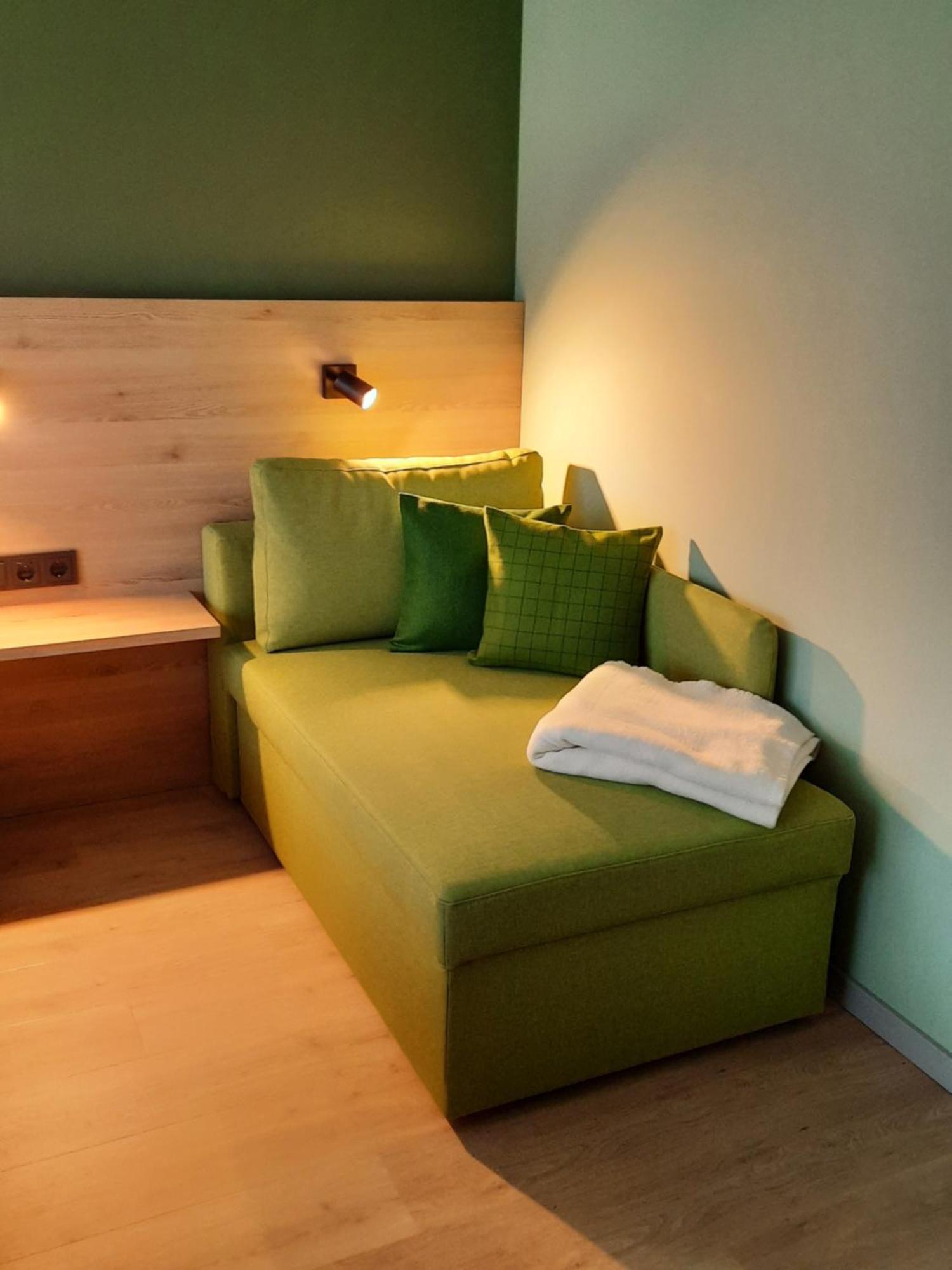 Hotel บาดเดือร์คไฮม์ ภายนอก รูปภาพ